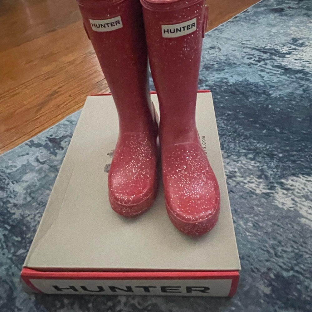 Hunter Red Tall Rain Boots great condition worn a few times